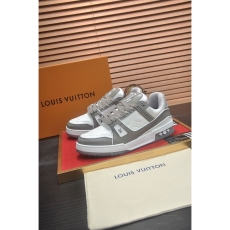 Louis Vuitton Trainer Sneaker